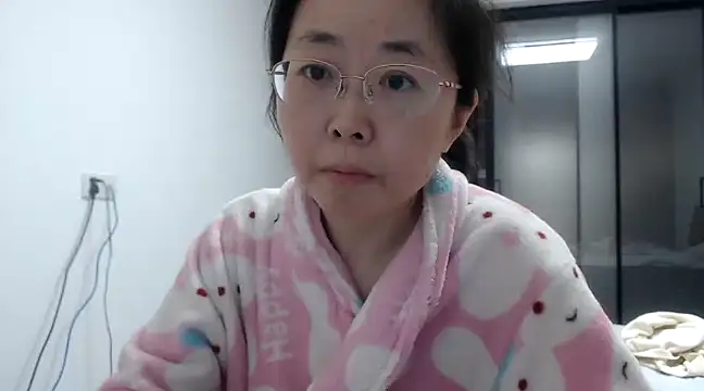 Snapshot of sonyx chatting on February 8, 3:00 pm sonyx online show from February 8, 3:00 pm