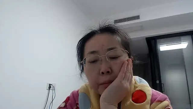 Snapshot of sonyx chatting on February 11, 6:44 pm sonyx online show from February 11, 6:44 pm