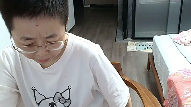 Snapshot of sonyx chatting on September 13, 3:01 pm sonyx online show from September 13, 3:01 pm