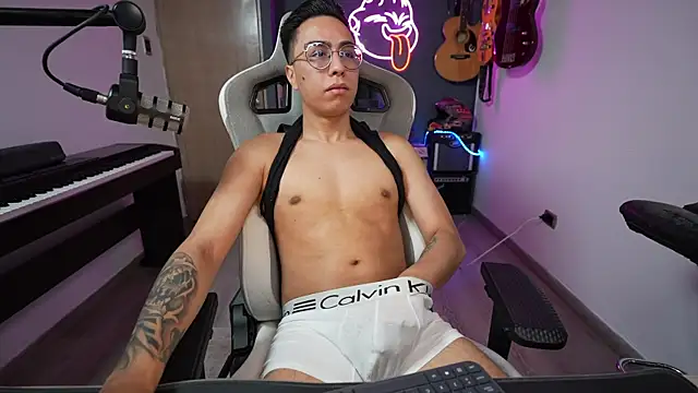 granxarma960 online show from February 3, 4:46 am