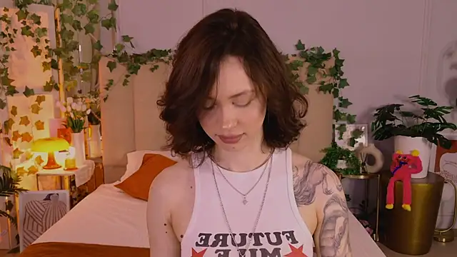 Meow Nancy online show from June 3, 5:10 am