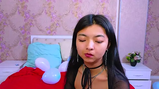 Shy Kira online show from February 2, 3:49 pm