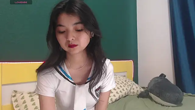 Shy Kira online show from June 18, 8:47 am