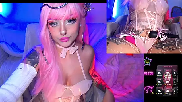 HollyDominic online show from May 11, 7:58 am