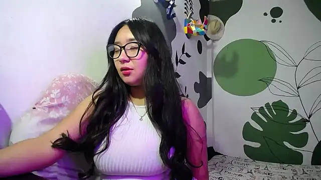 Snapshot of Anny_Angelic chatting on January 12, 7:00 am Anny Angelic online show from January 12, 7:00 am