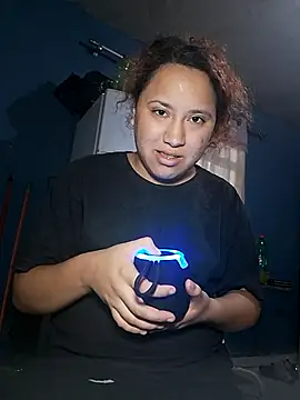 Snapshot of vulgovic_ chatting on September 8, 9:47 pm vulgovic online show from September 8, 9:47 pm