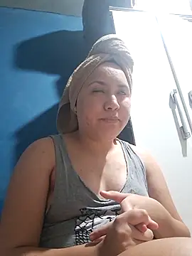 Snapshot of vulgovic_ chatting on September 12, 1:49 am vulgovic online show from September 12, 1:49 am