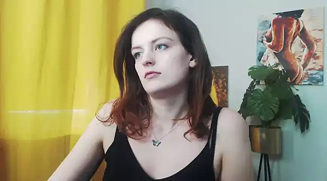 Snapshot of juicyNadine chatting on December 17, 12:33 pm juicyNadine online show from December 17, 12:33 pm