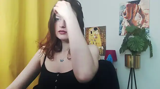 Snapshot of juicyNadine chatting on January 15, 6:22 am juicyNadine online show from January 15, 6:22 am