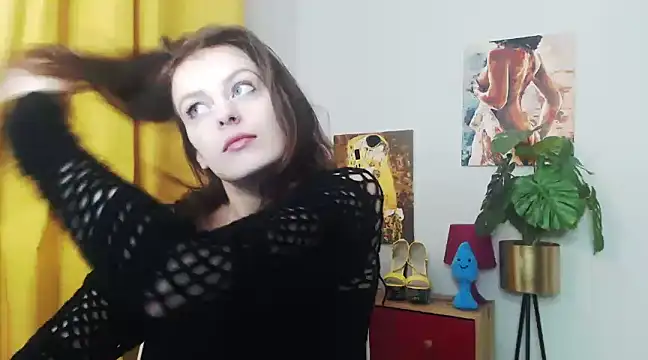 Snapshot of juicyNadine chatting on January 18, 7:28 am juicyNadine online show from January 18, 7:28 am