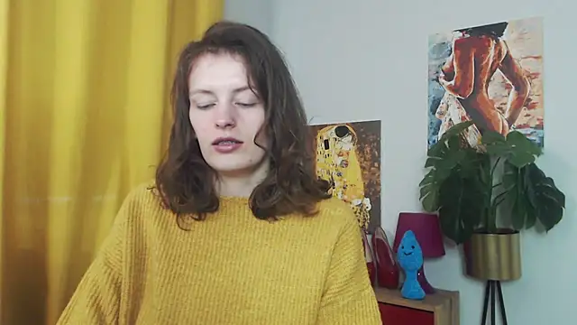 Snapshot of juicyNadine chatting on September 28, 5:02 am juicyNadine online show from September 28, 5:02 am