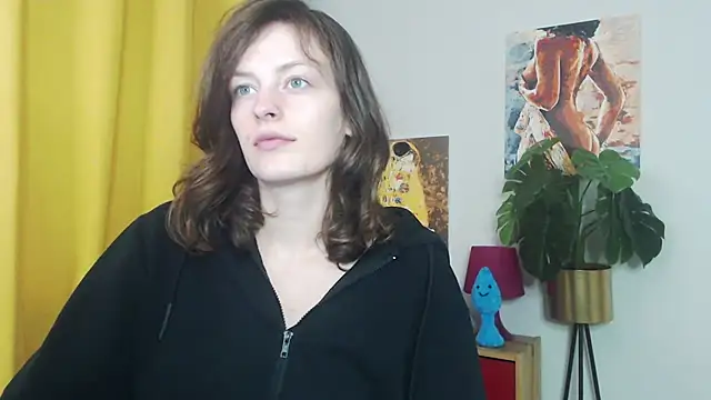 Snapshot of juicyNadine chatting on October 15, 4:45 am juicyNadine online show from October 15, 4:45 am