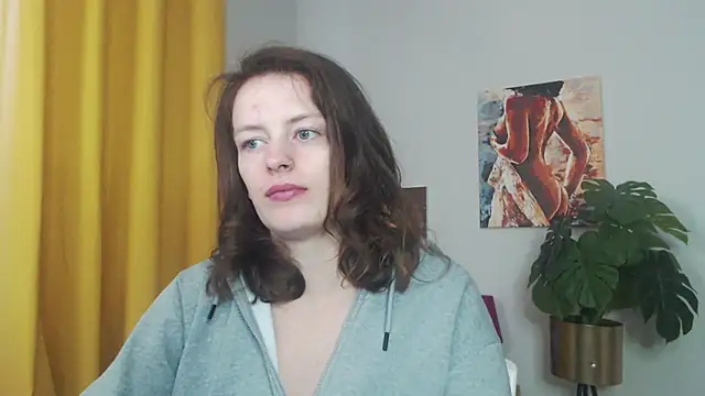 Snapshot of juicyNadine chatting on October 18, 7:20 am juicyNadine online show from October 18, 7:20 am