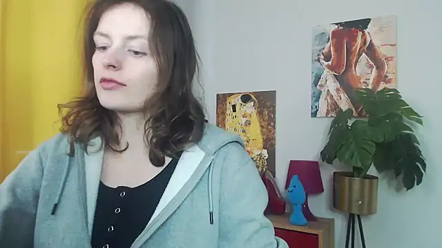 Snapshot of juicyNadine chatting on November 16, 7:25 am juicyNadine online show from November 16, 7:25 am