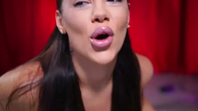 NatyDesiree online show from January 20, 7:25 pm