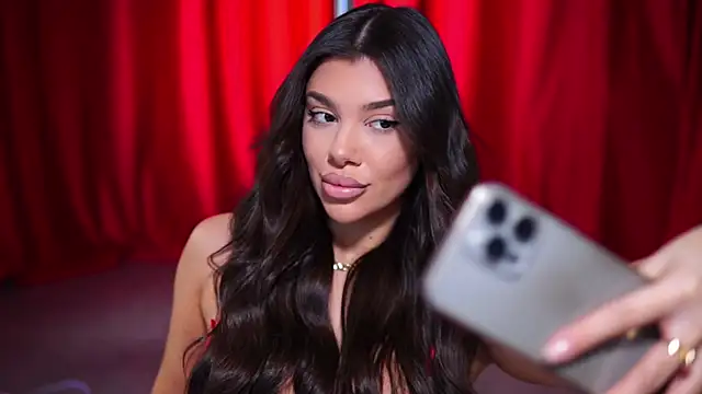 NatyDesiree online show from January 26, 7:52 pm