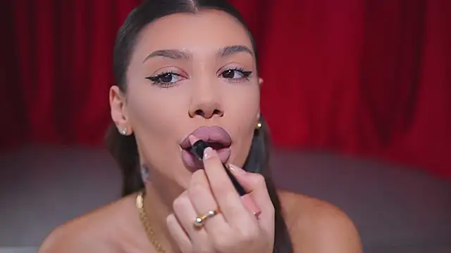 NatyDesiree online show from January 28, 7:53 pm