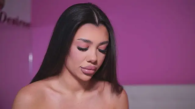 NatyDesiree online show from March 3, 5:09 am