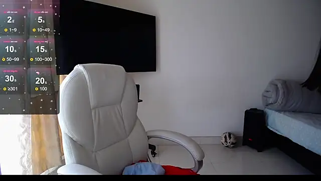 Snapshot of Mariam_Gomezxxx chatting on January 18, 6:10 pm Mariam Gomezxxx online show from January 18, 6:10 pm