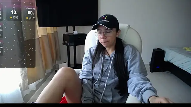 Snapshot of Mariam_Gomezxxx chatting on January 25, 8:21 pm Mariam Gomezxxx online show from January 25, 8:21 pm