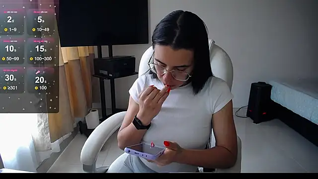 Snapshot of Mariam_Gomezxxx chatting on February 5, 5:09 pm Mariam Gomezxxx online show from February 5, 5:09 pm