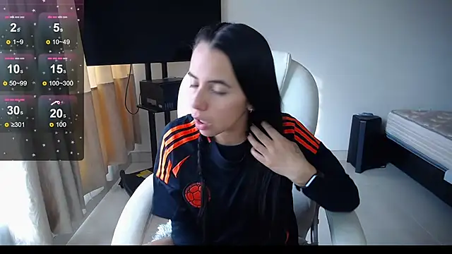 Snapshot of Mariam_Gomezxxx chatting on March 13, 9:37 pm Mariam Gomezxxx online show from March 13, 9:37 pm