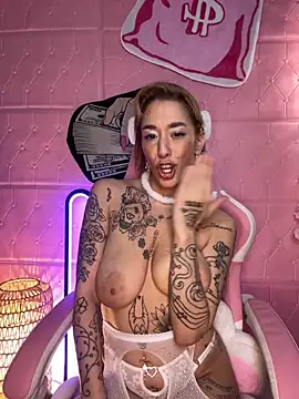 Chachou000 online show from January 23, 11:05 pm