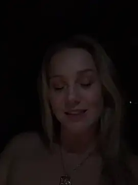 lexi luv online show from February 22, 10:20 pm