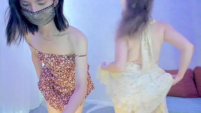 crystalnut online show from June 24, 11:09 am