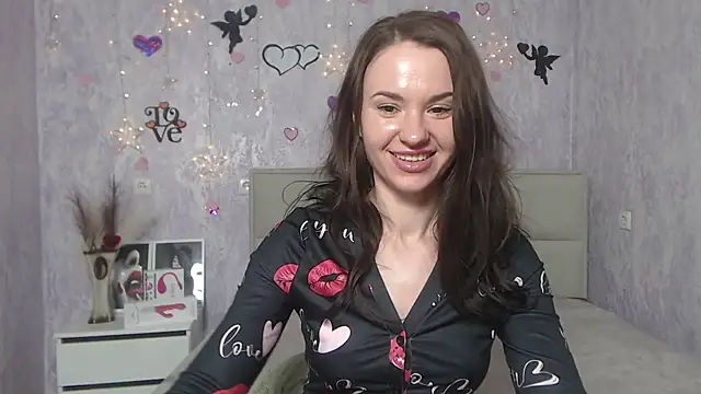 KaraCriegs online show from February 28, 10:17 pm