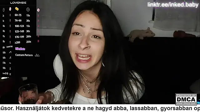 An g elly online show from March 21, 10:17 pm