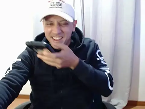 Snapshot of Bamban1419_ chatting on September 30, 12:32 pm Bamban1419 online show from September 30, 12:32 pm