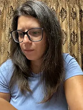 NadiraNoor online show from July 26, 4:47 pm