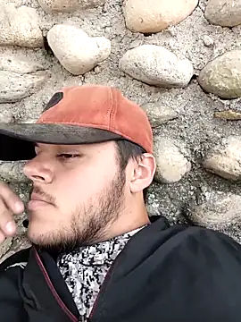 Juniorsexpen online show from March 10, 3:50 pm