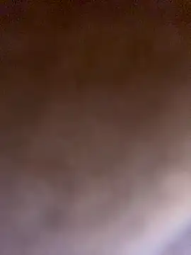 Snapshot of milkyhonybaby chatting on September 23, 7:17 pm milkyhonybaby online show from September 23, 7:17 pm