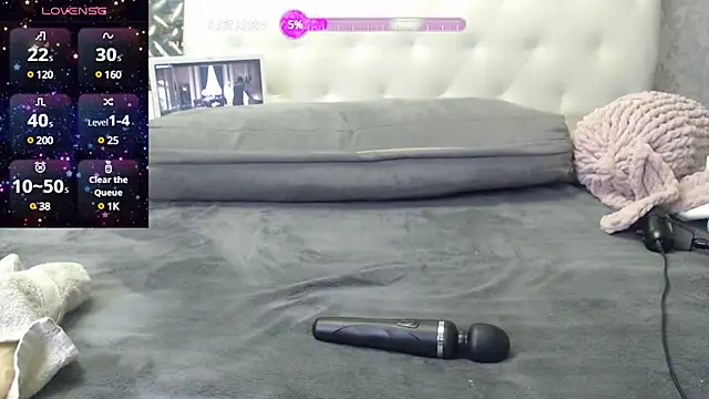 GinaAngelina online show from January 25, 5:51 pm