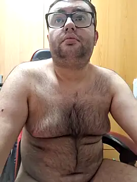 Snapshot of Javier_bear chatting on September 11, 9:37 pm Javier bear online show from September 11, 9:37 pm