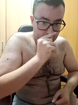 Snapshot of Javier_bear chatting on October 20, 1:33 pm Javier bear online show from October 20, 1:33 pm