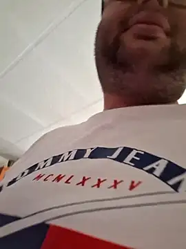 Javier bear online show from June 10, 12:48 pm