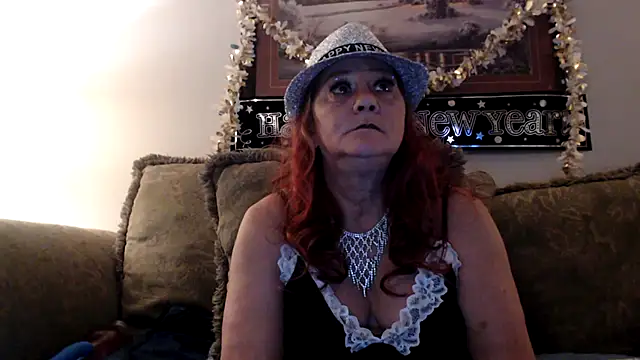 Snapshot of LexxiLeeds chatting on January 1, 11:51 pm LexxiLeeds online show from January 1, 11:51 pm