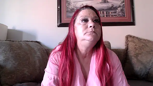 Snapshot of LexxiLeeds chatting on October 5, 4:16 pm LexxiLeeds online show from October 5, 4:16 pm