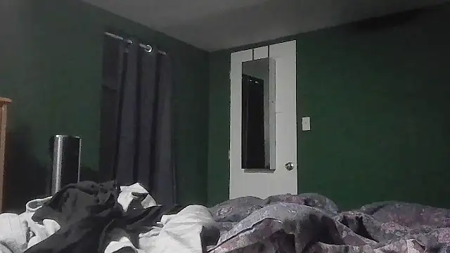 Glitt3rqueen341 online show from September 26, 5:33 am