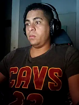 Snapshot of ElferXXX chatting on February 28, 4:32 am ElferXXX online show from February 28, 4:32 am