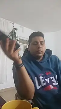 Snapshot of ElferXXX chatting on May 30, 1:03 am ElferXXX online show from May 30, 1:03 am