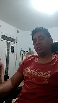 Snapshot of ElferXXX chatting on June 30, 2:01 am ElferXXX online show from June 30, 2:01 am