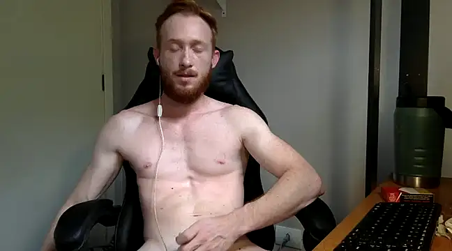 Snapshot of Smoker_Ginger chatting on January 27, 3:07 pm Smoker Ginger online show from January 27, 3:07 pm