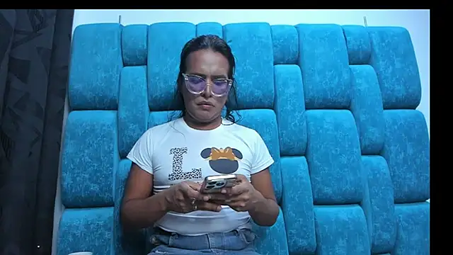 Snapshot of monsterdick_22cm chatting on March 8, 1:06 am monsterdick 22cm online show from March 8, 1:06 am