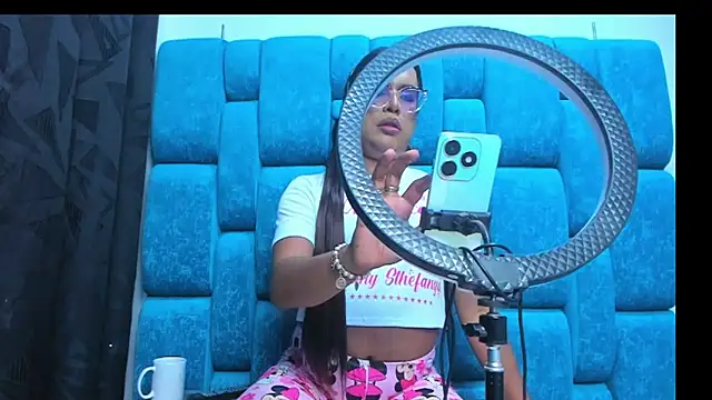 Snapshot of monsterdick_22cm chatting on March 20, 1:13 am monsterdick 22cm online show from March 20, 1:13 am