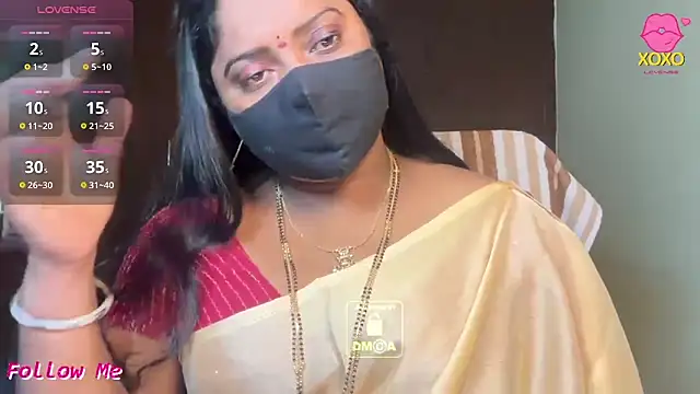 Snapshot of vani-09 chatting on February 25, 5:06 am vani-09 online show from February 25, 5:06 am