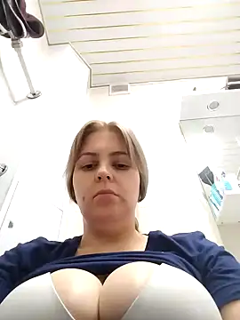 Lady nice cat online show from February 4, 3:04 pm